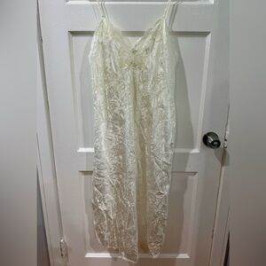 Vintage Cream Lace Nightgown Bridal